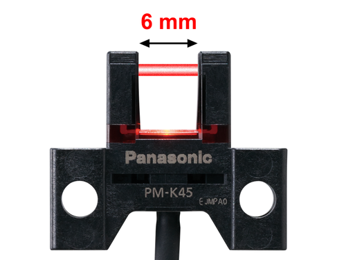 PM-25/45/65 photoelectric sensor, beam emitting / receiving distance of 6mm