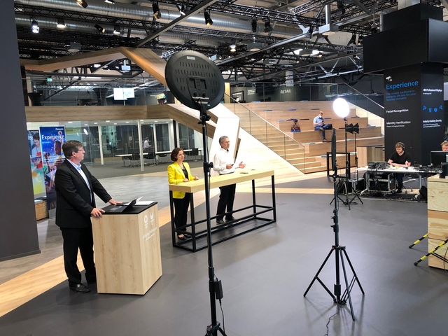 news_access_iot_live_event_gallery03 Panasonic Campus Munich Panasonic Industry