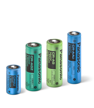 lithium-cylindrical-CR-long-life_line-up_group_diagonal.png